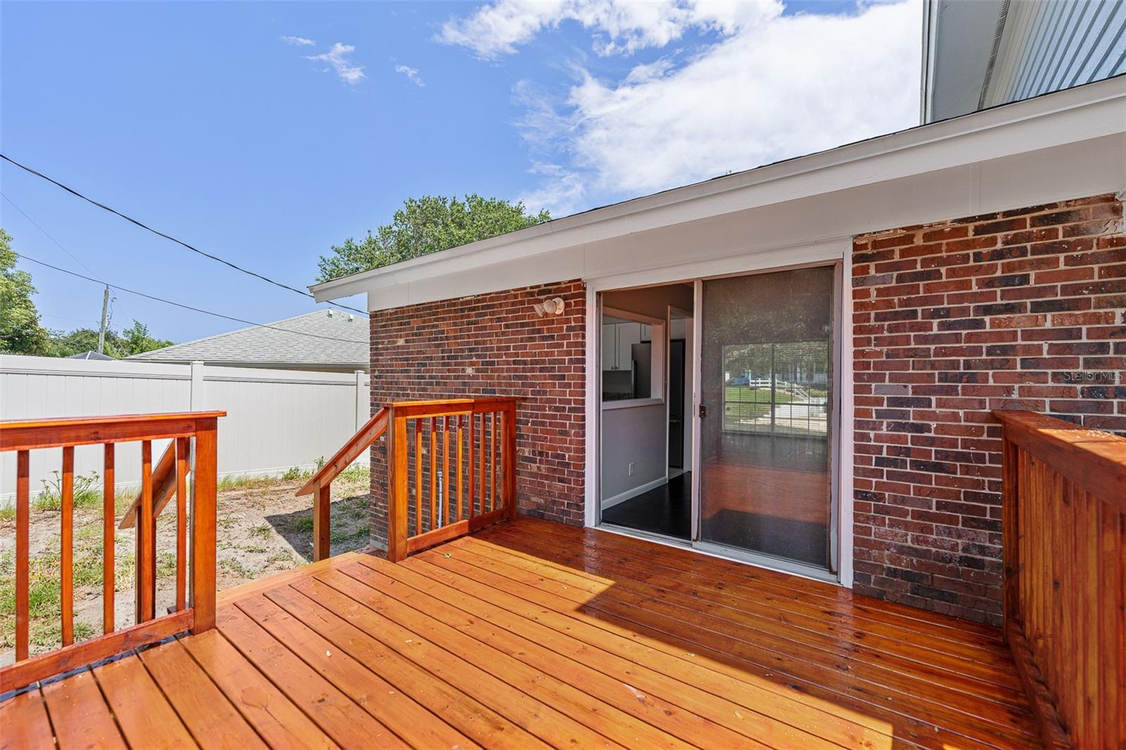 BREAKERS UNIT 01 - Residential