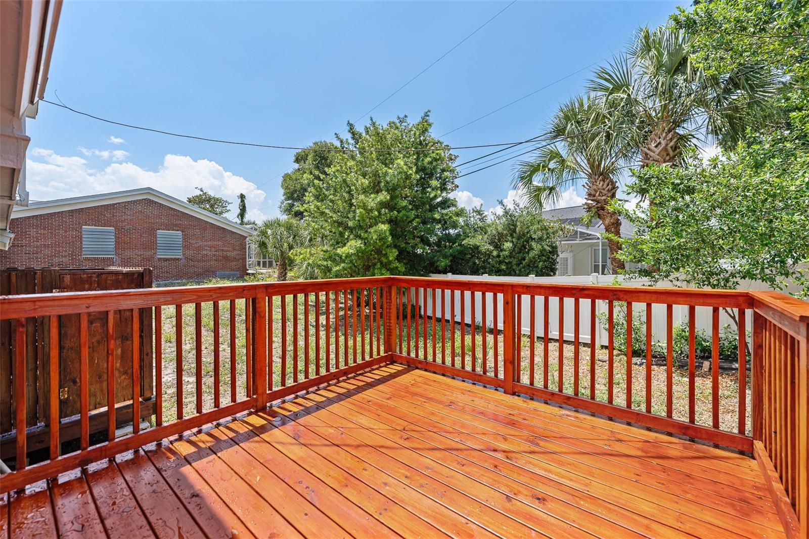 BREAKERS UNIT 01 - Residential