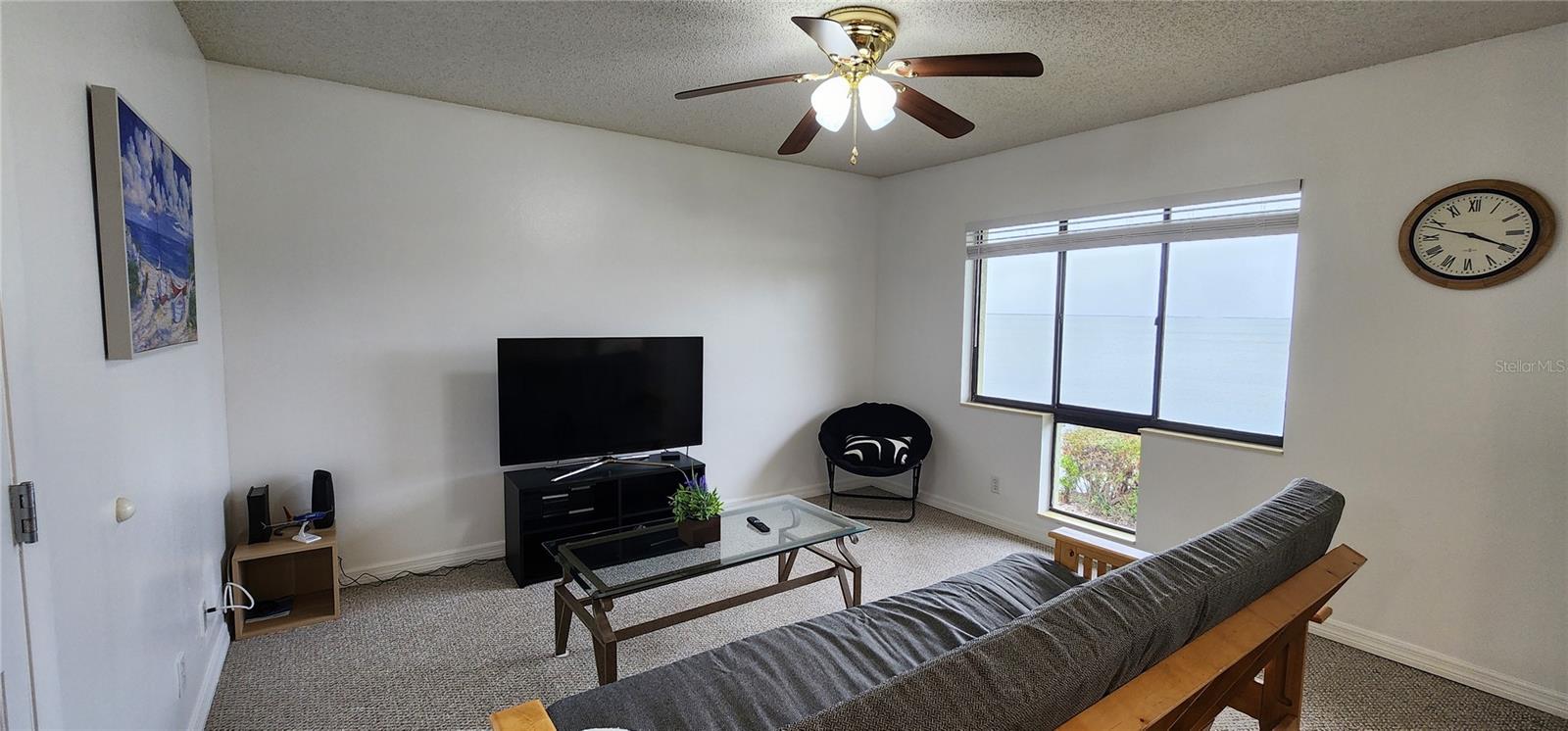 WANDER RESIDENCES OF TIERRA VERDE - Residential Lease