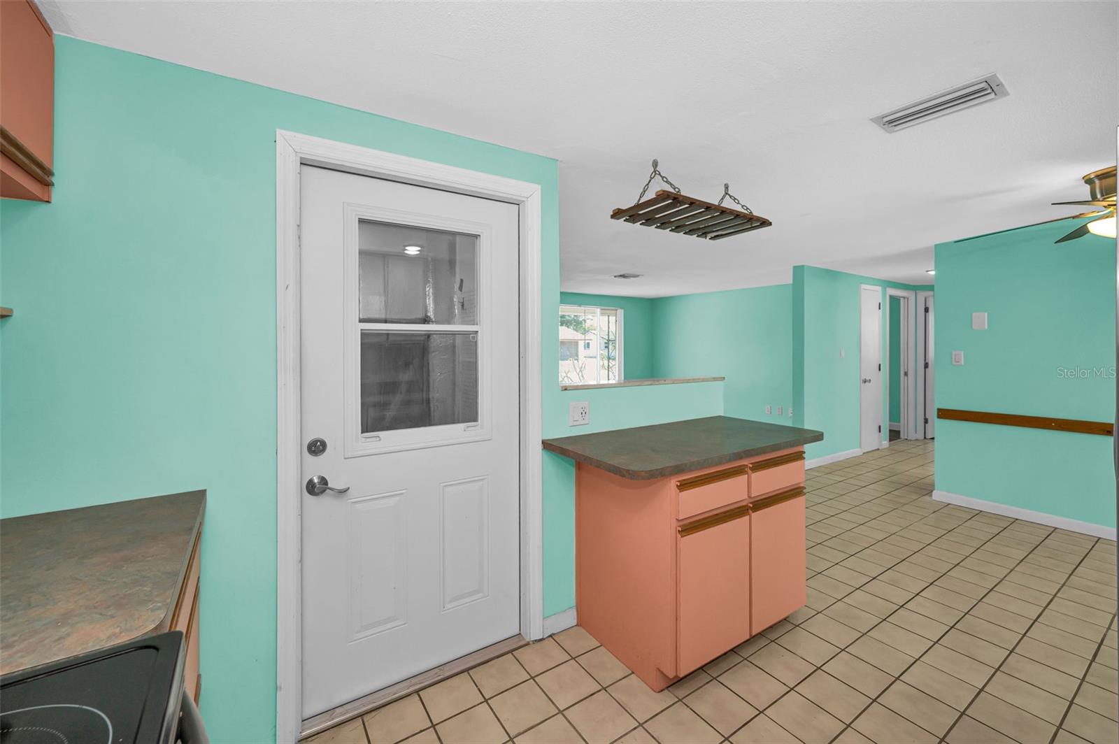 JASMINE LAKES - Residential