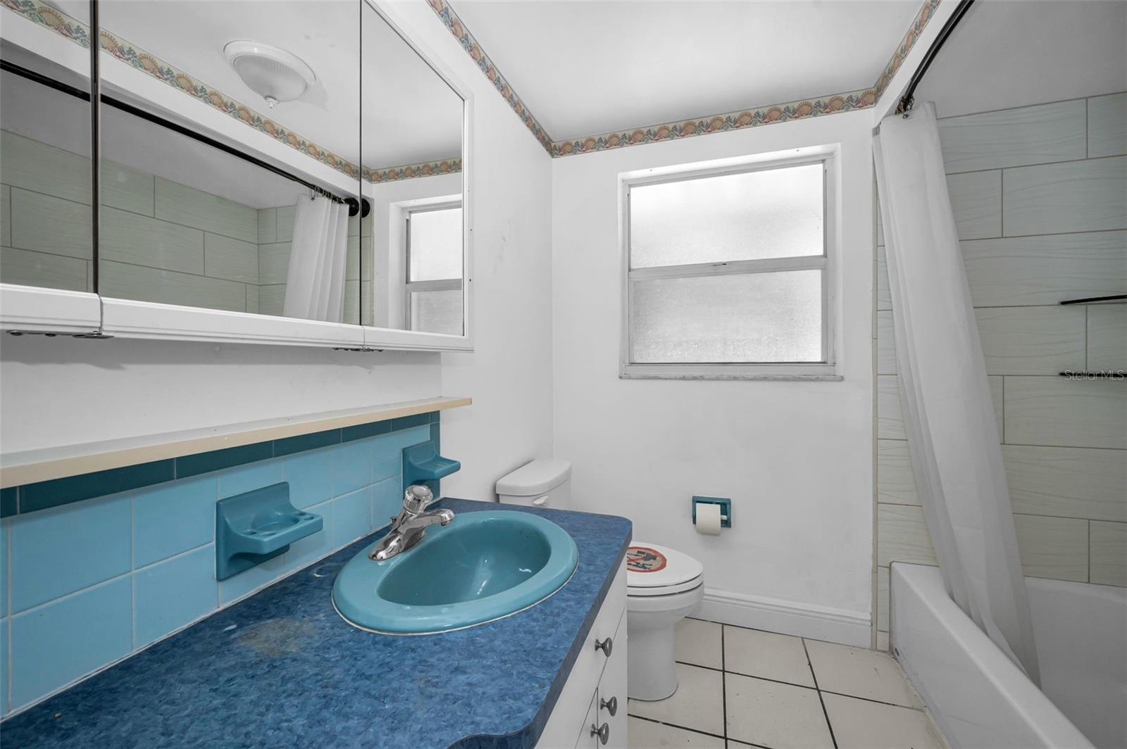 JASMINE LAKES - Residential