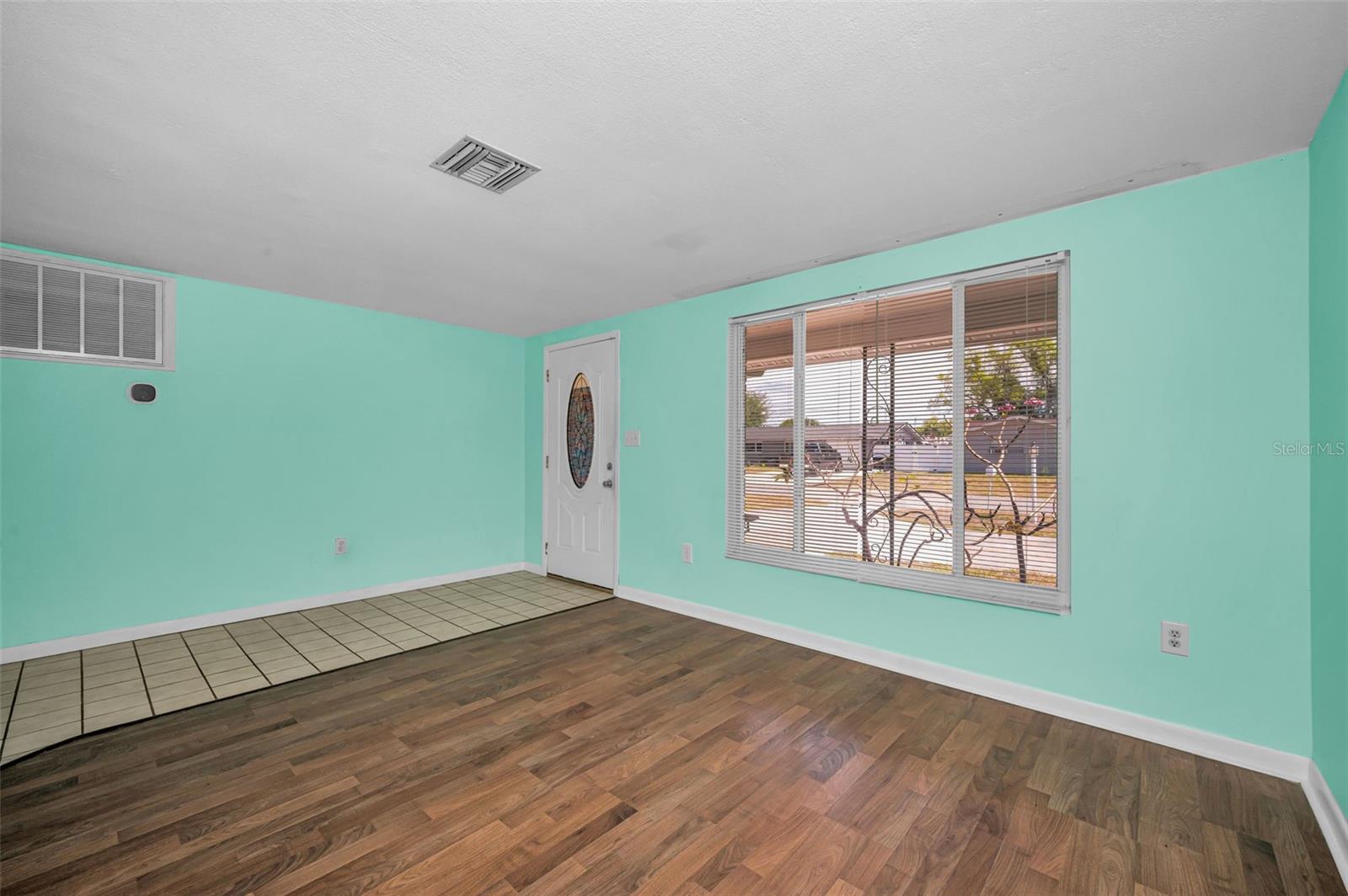 JASMINE LAKES - Residential