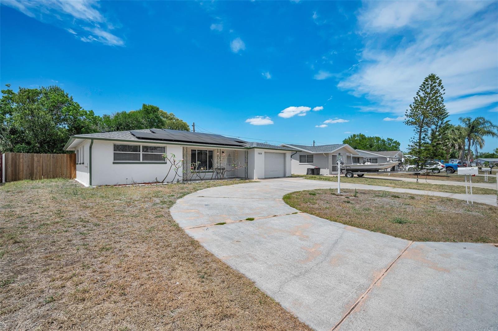 JASMINE LAKES - Residential
