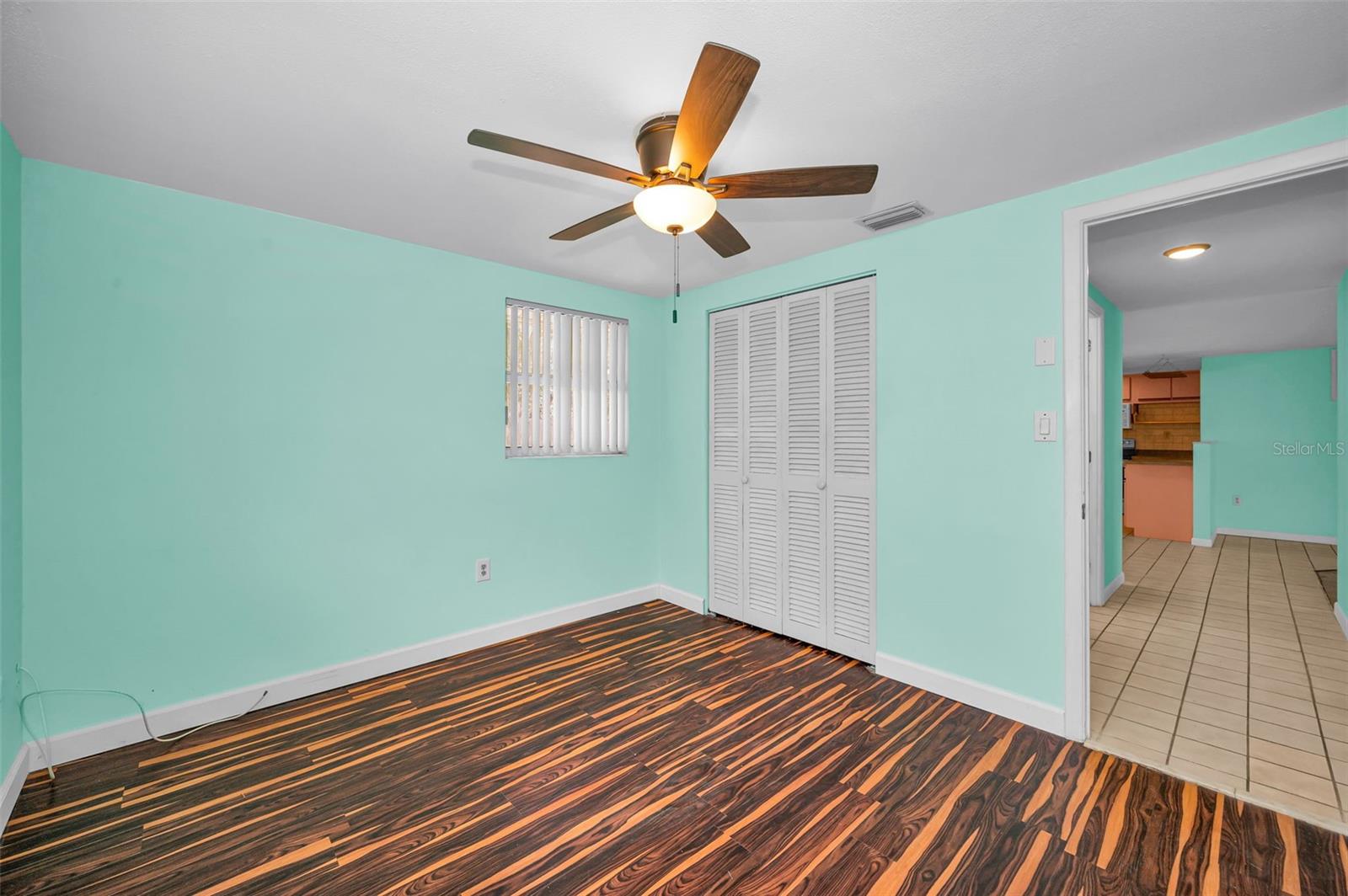 JASMINE LAKES - Residential