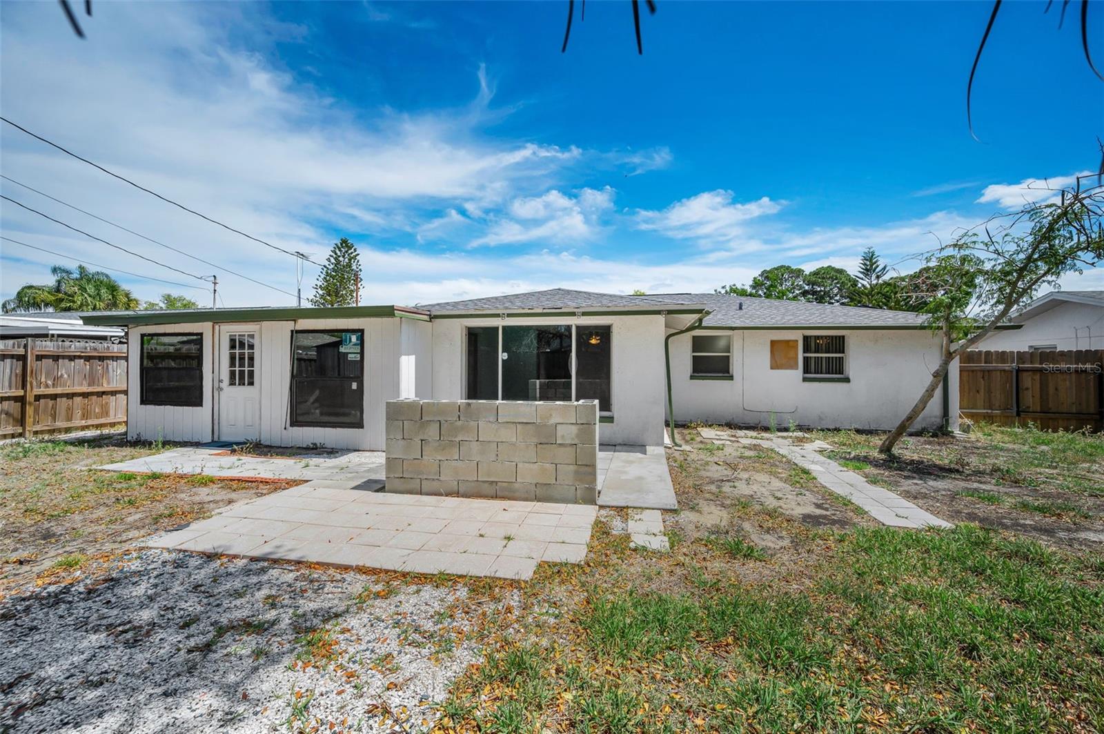 JASMINE LAKES - Residential