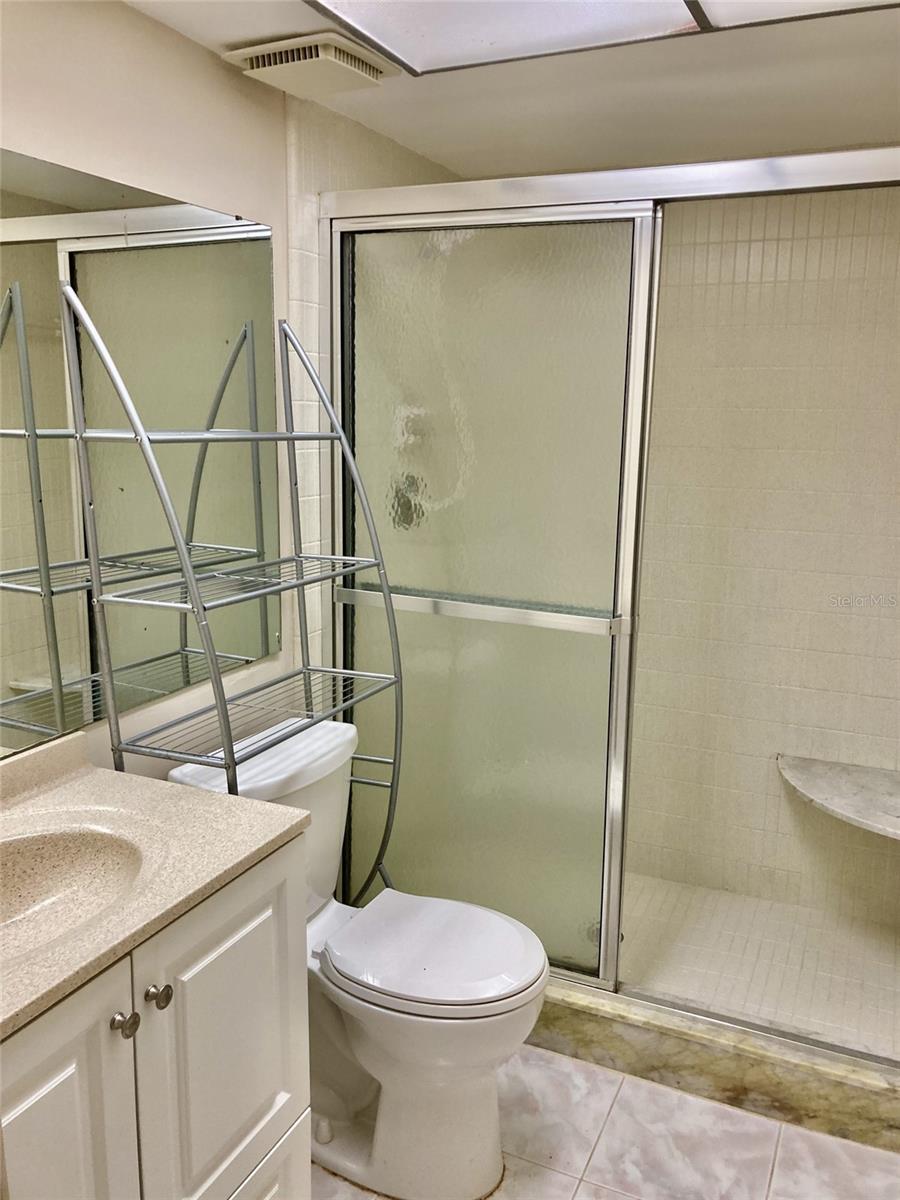 VALENCIA GARDEN - Residential