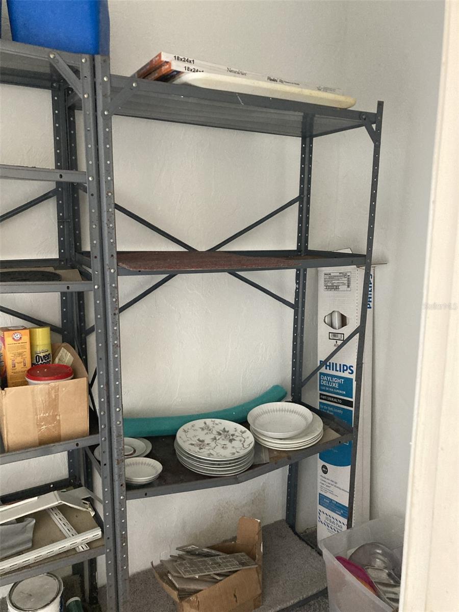 VALENCIA GARDEN - Residential