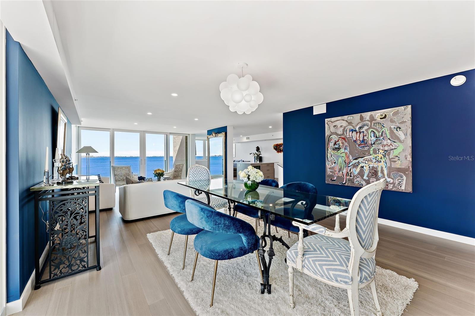 LAWRENCE POINTE II - Residential