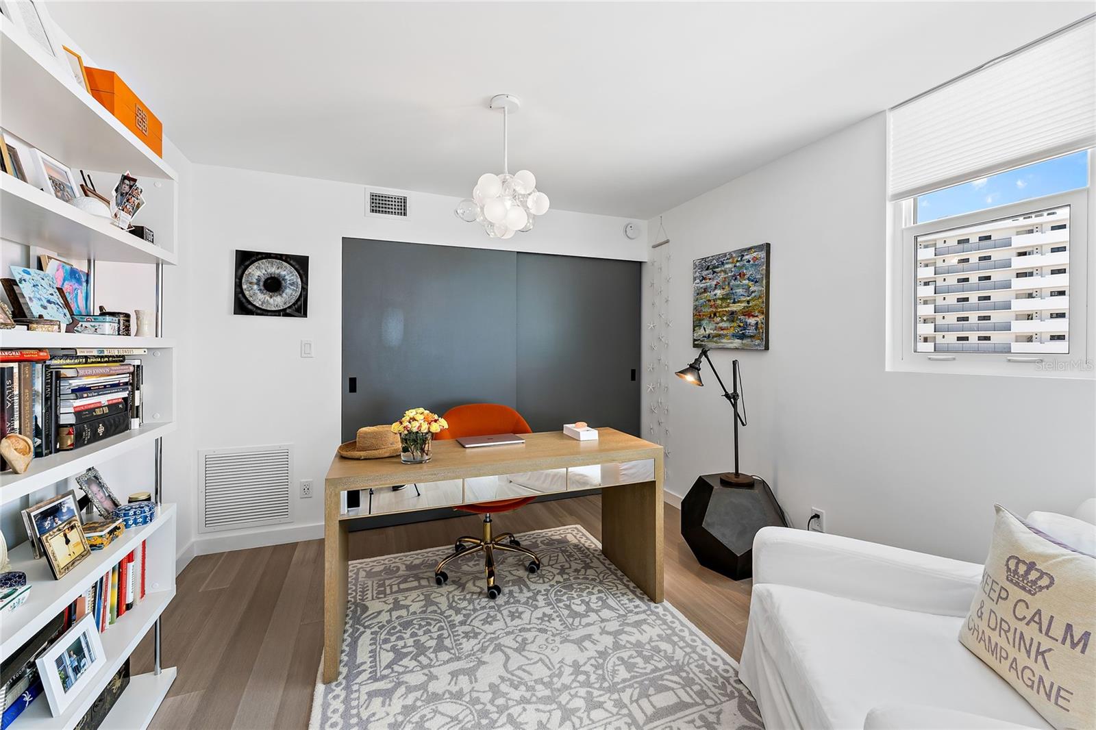 LAWRENCE POINTE II - Residential