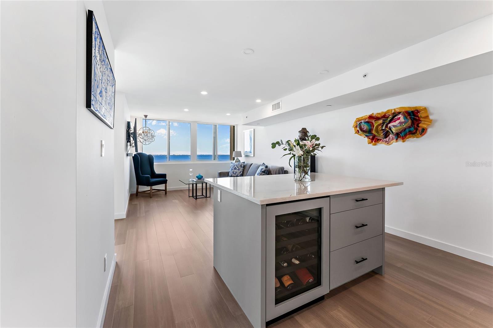 LAWRENCE POINTE II - Residential