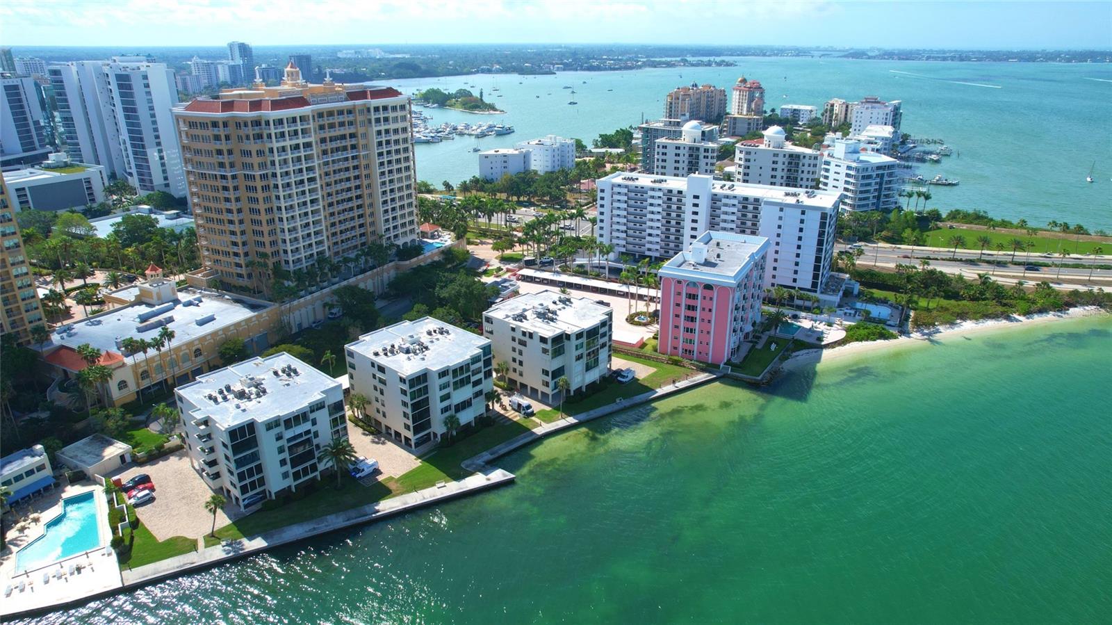 LAWRENCE POINTE II - Residential