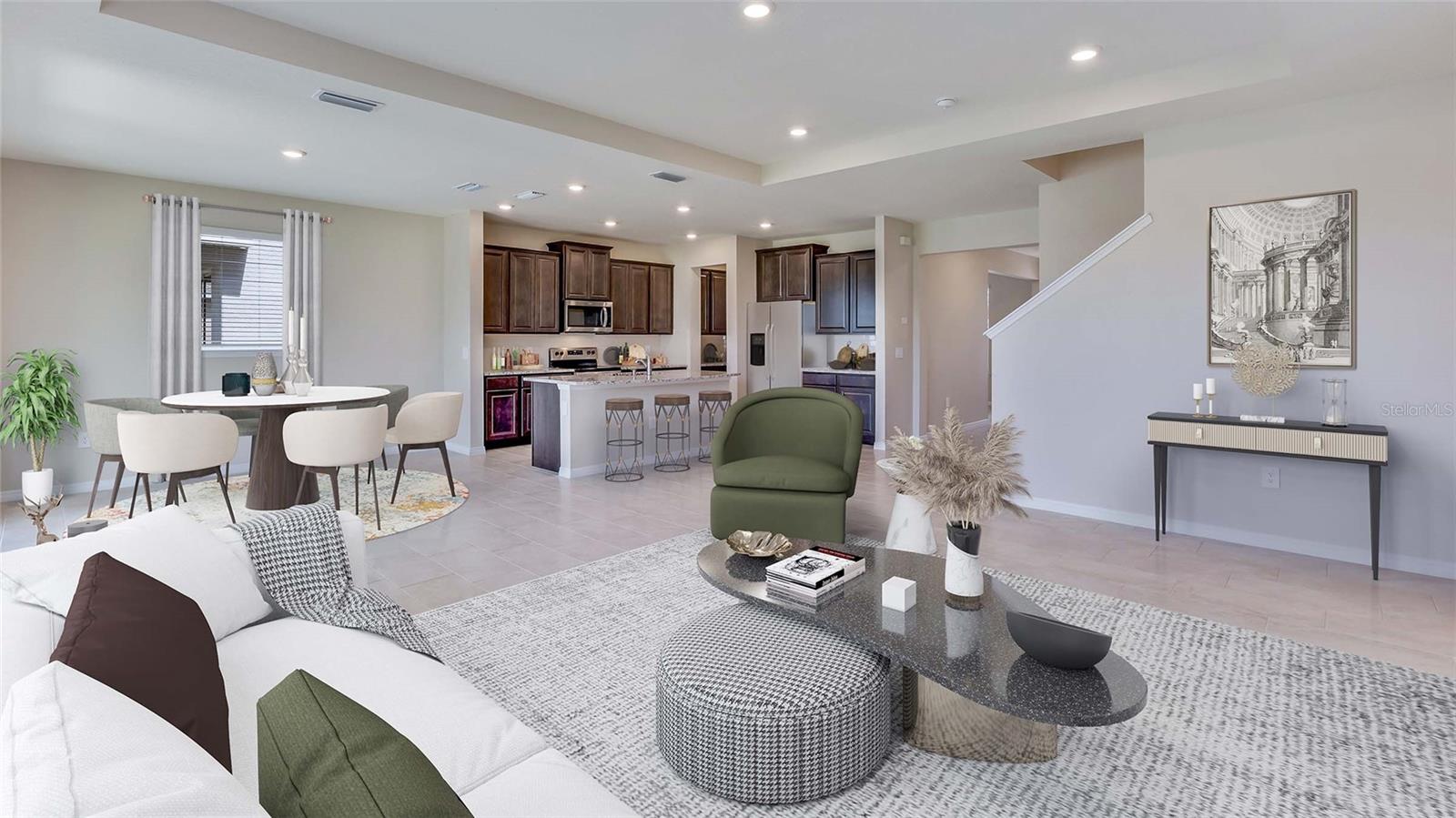 BELLA LAGO - Residential