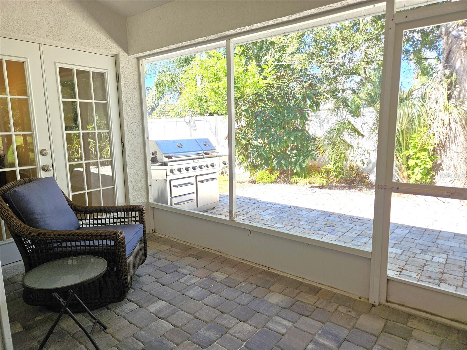 SOUTH VENICE - Residential Lease