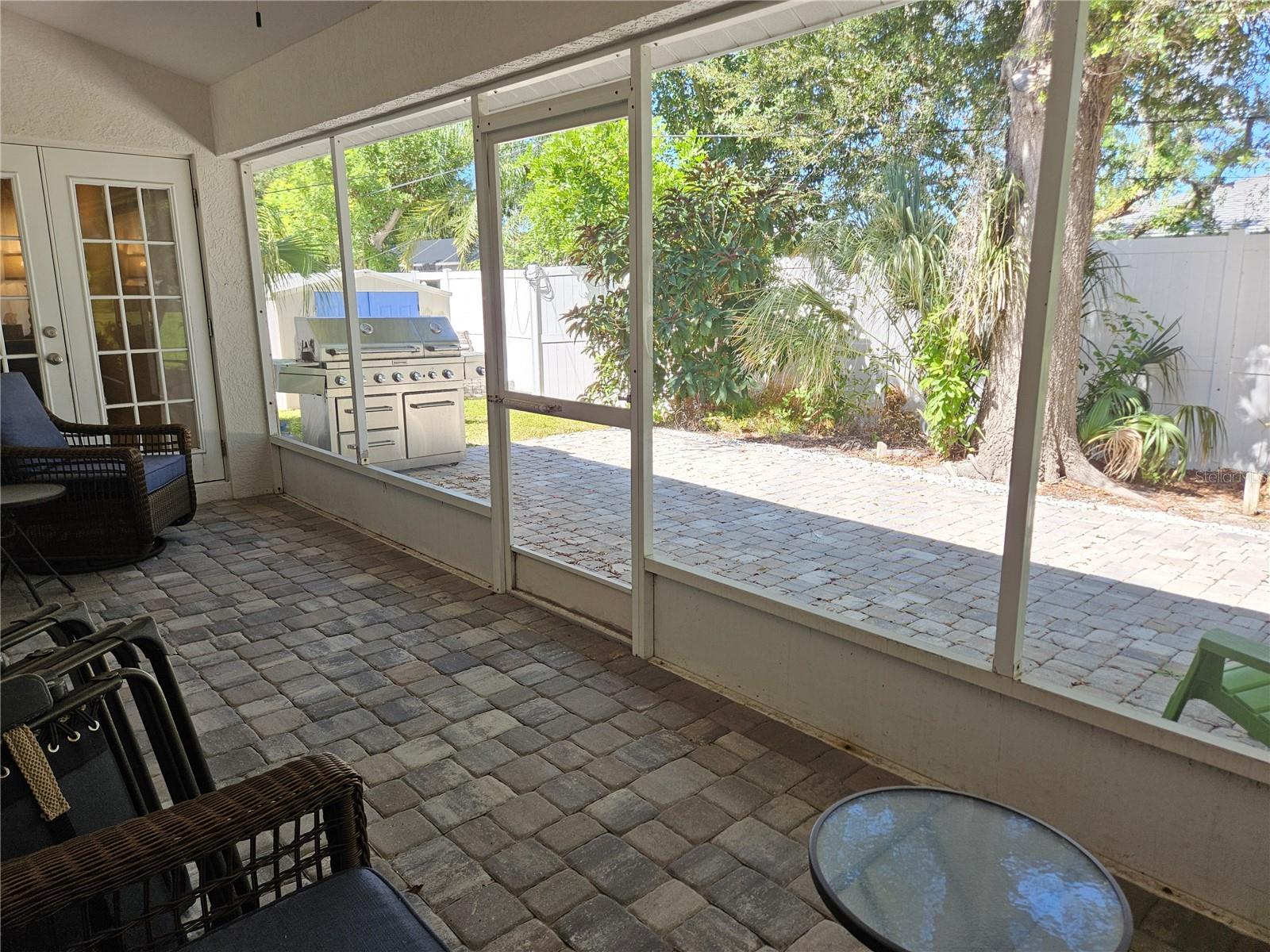 SOUTH VENICE - Residential Lease