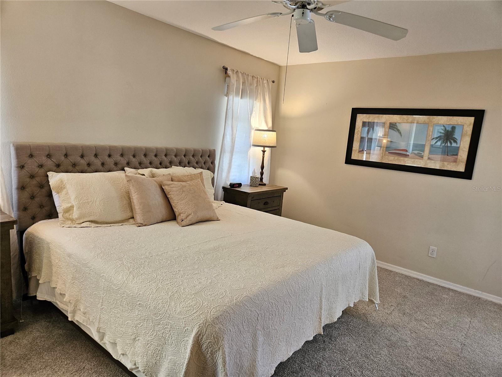 SOUTH VENICE - Residential Lease