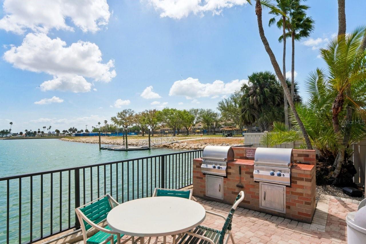 PARADISE ISLAND TOWERS CONDO - Residential