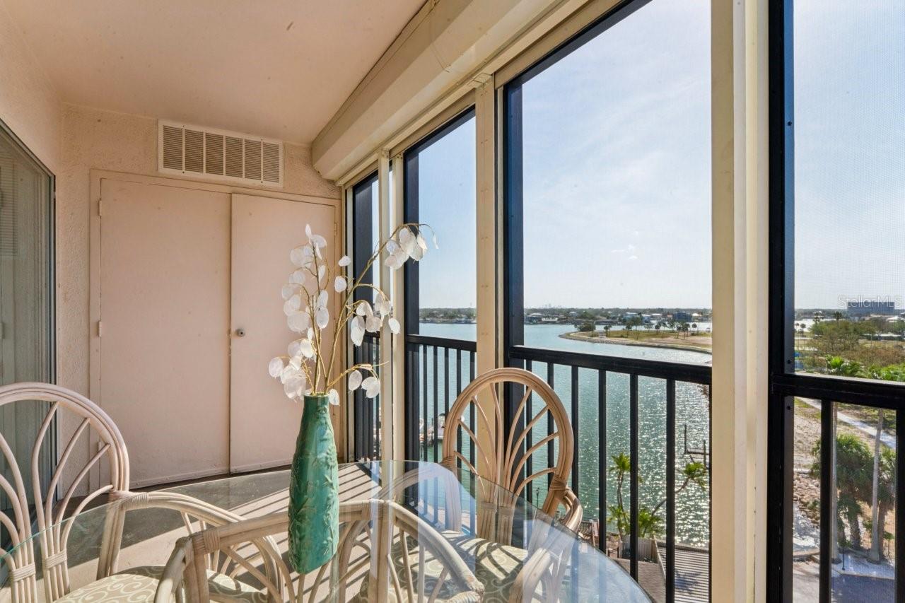 PARADISE ISLAND TOWERS CONDO - Residential