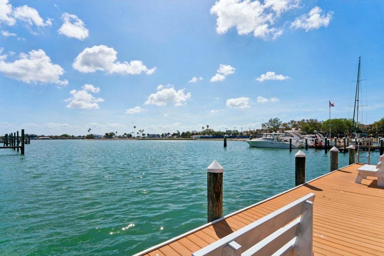 PARADISE ISLAND TOWERS CONDO - Residential