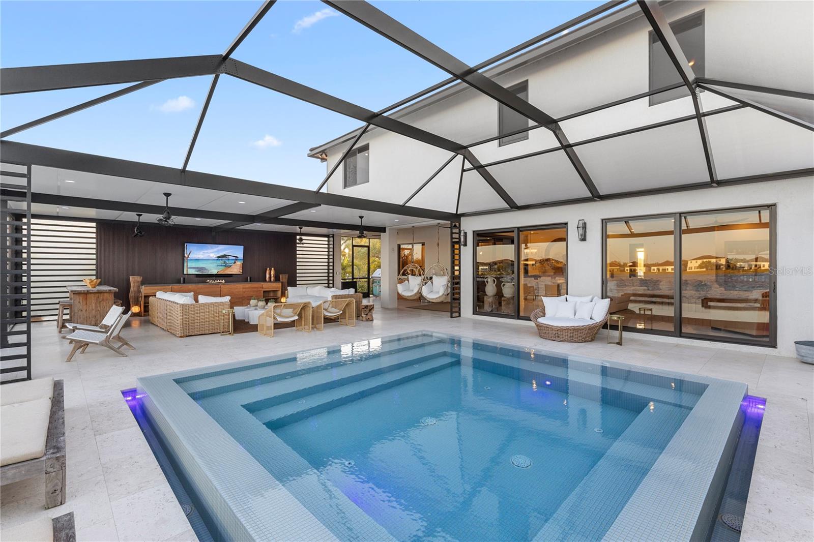 MAPLE RDG/AVE MARIA PH 6C - Residential