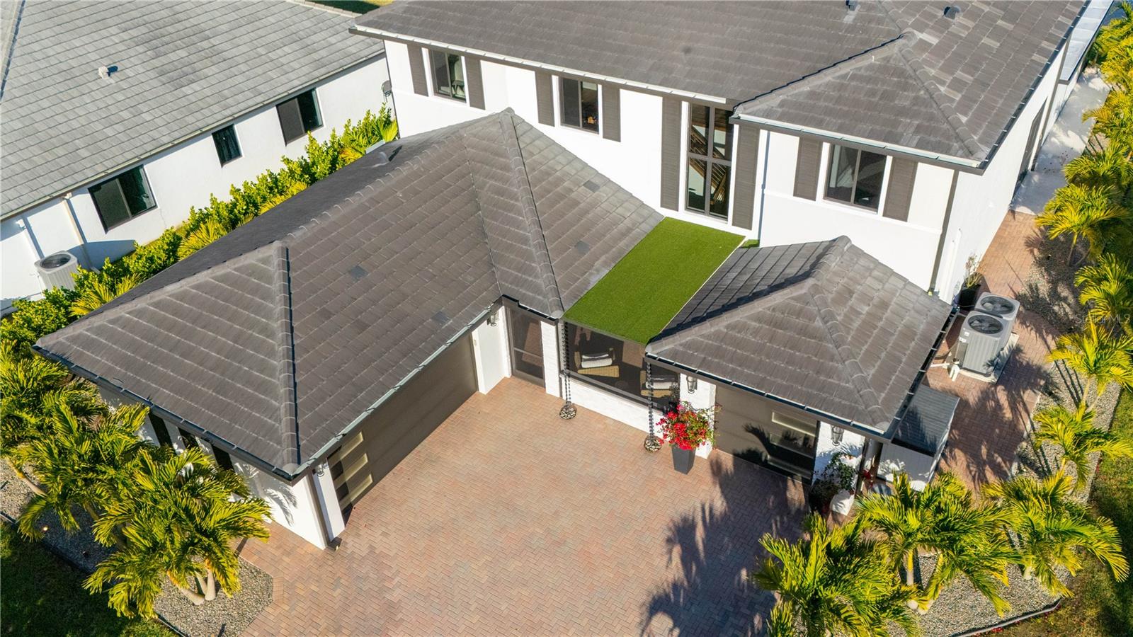 MAPLE RDG/AVE MARIA PH 6C - Residential