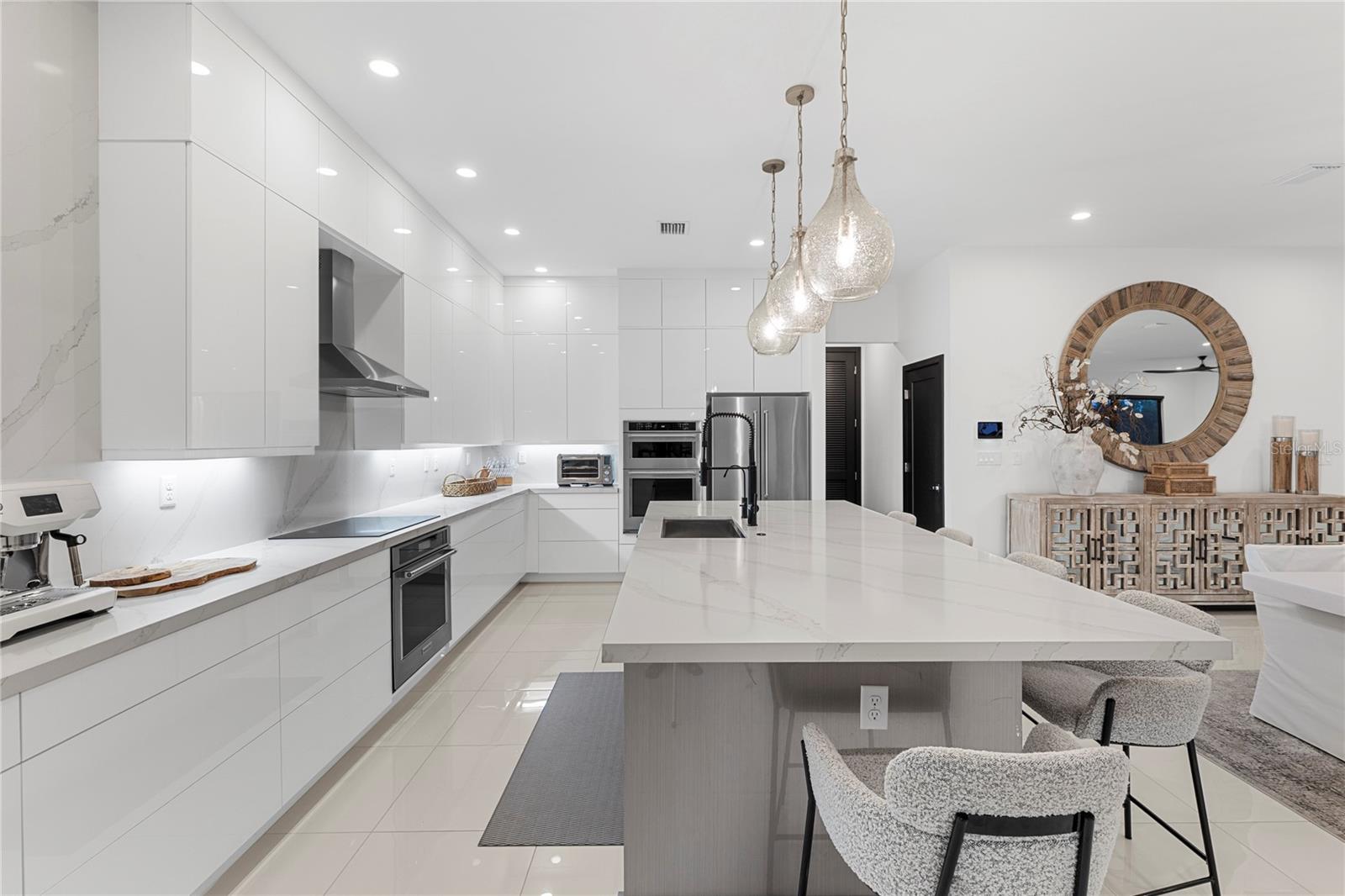 MAPLE RDG/AVE MARIA PH 6C - Residential