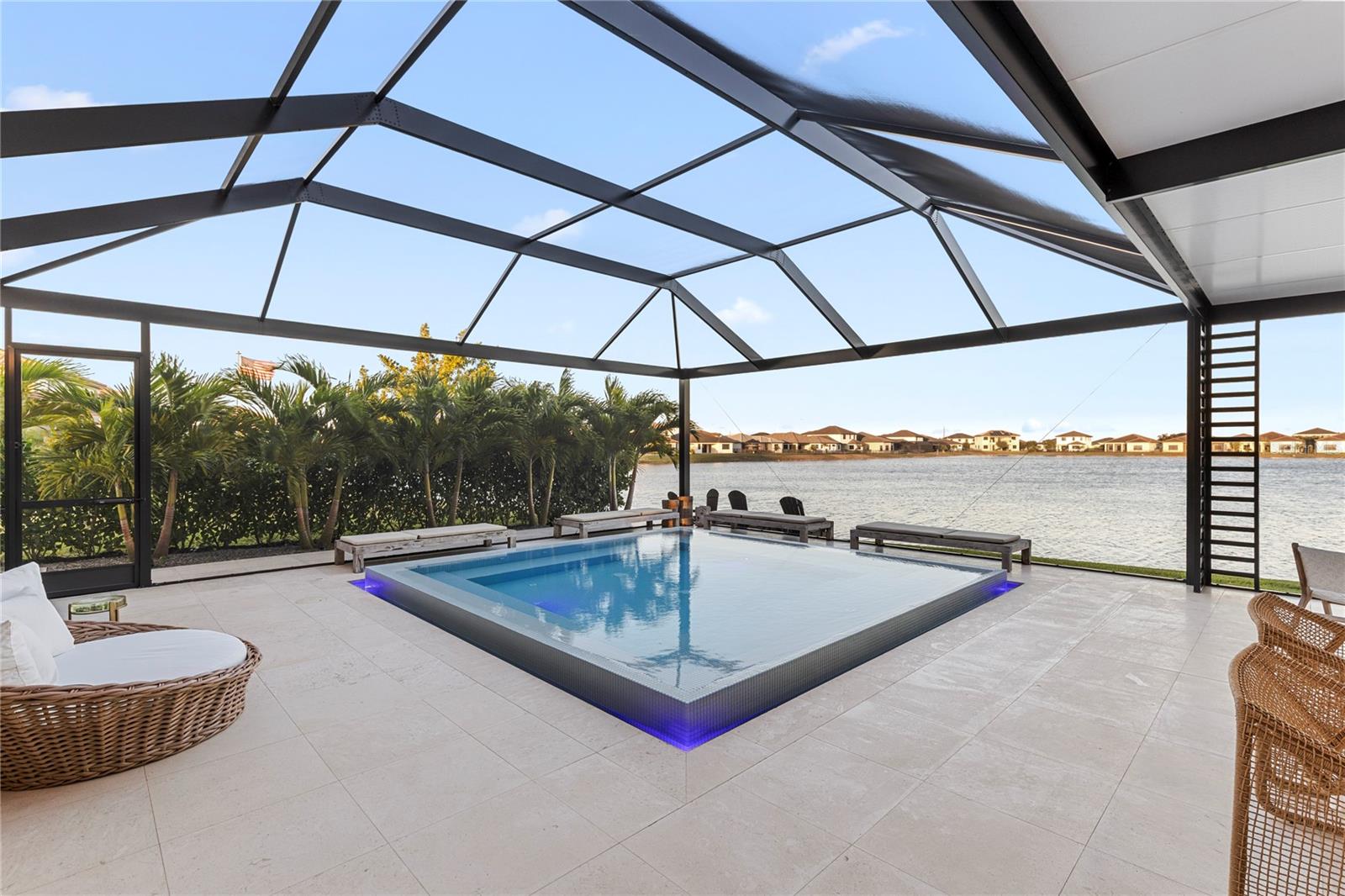 MAPLE RDG/AVE MARIA PH 6C - Residential