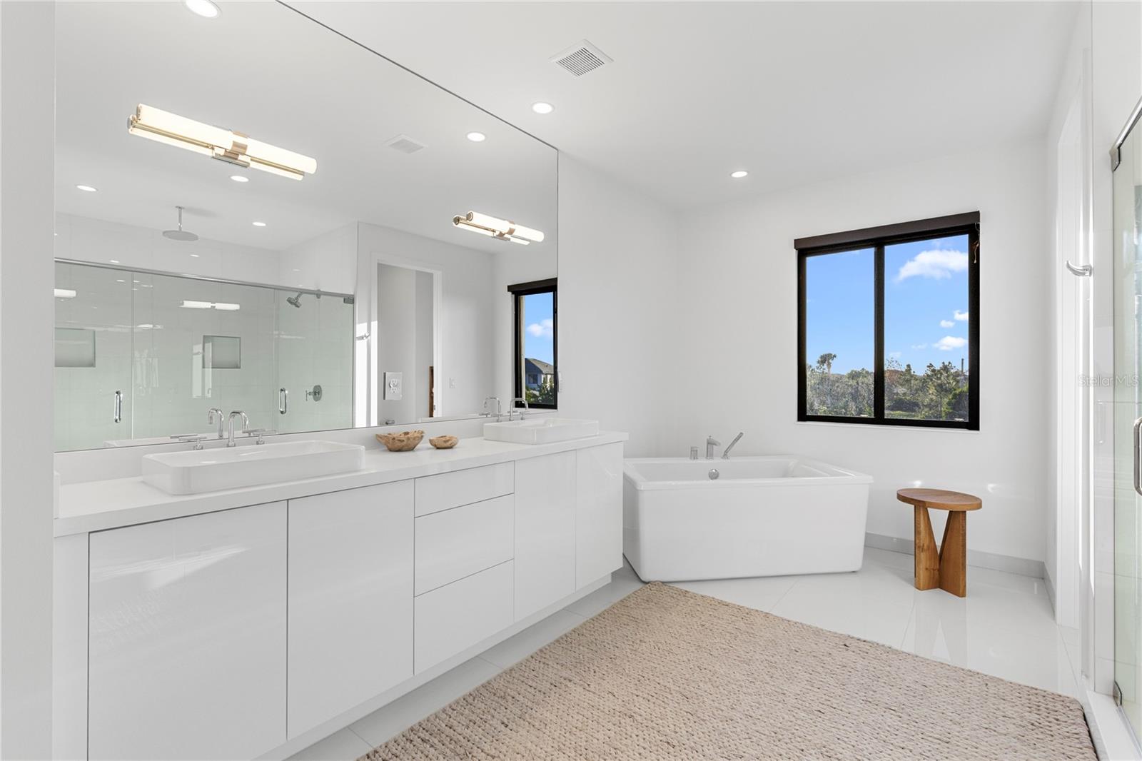 MAPLE RDG/AVE MARIA PH 6C - Residential