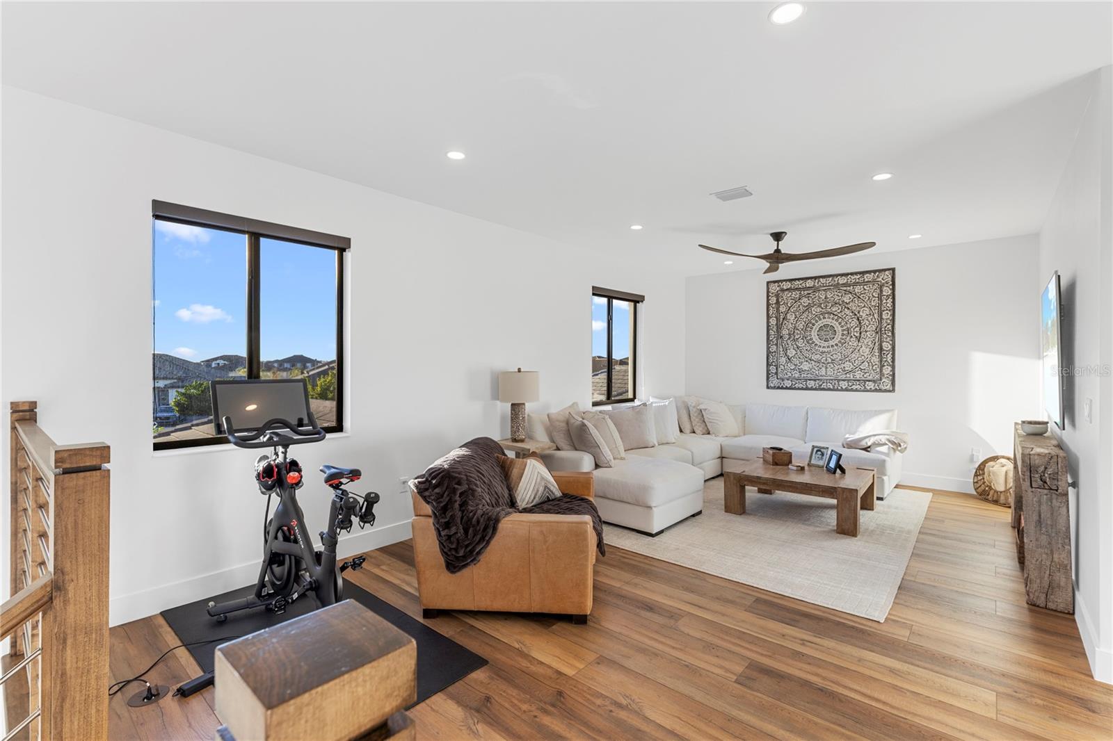 MAPLE RDG/AVE MARIA PH 6C - Residential