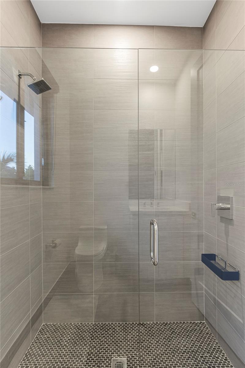 MAPLE RDG/AVE MARIA PH 6C - Residential