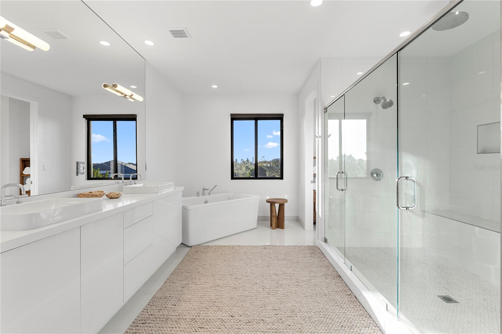 MAPLE RDG/AVE MARIA PH 6C - Residential