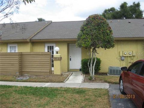 Photo of 104 Creekside Way, Orlando, FL 32824 (MLS # O6388279)