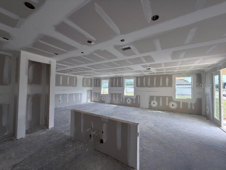 TRAILSIDE - Residential