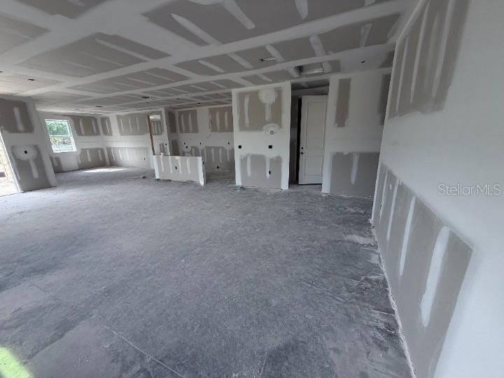 TRAILSIDE - Residential