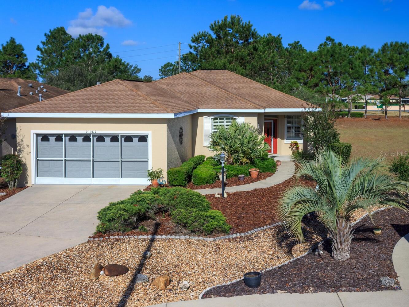 Highly sought after Wakefield model with a glass enclosed porch and a dog friendly back yard with fencing and zero landscape maintenance. All appliances convey and can be purchased furnished. Get ready to enjoy all of the wonderful amenities that OTOW offers. Drive your Golf Cart to the pool and clubhouse where activities abound.