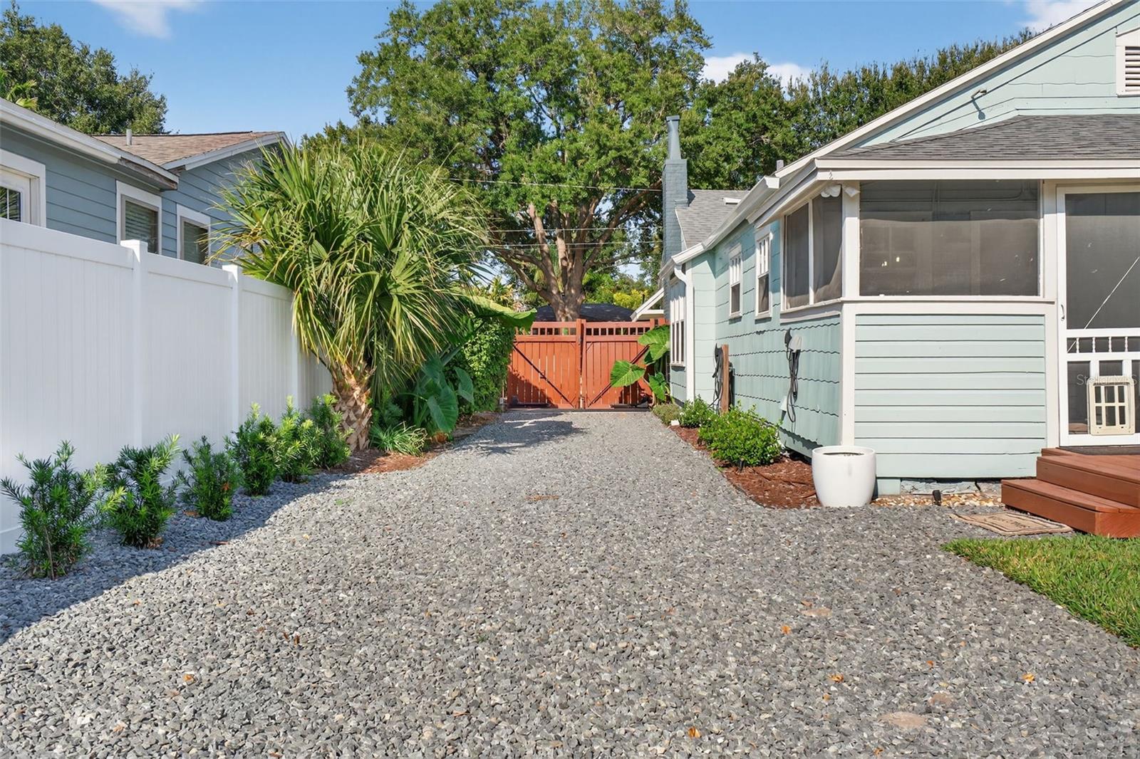 PENNSYLVANIA HEIGHTS - Residential