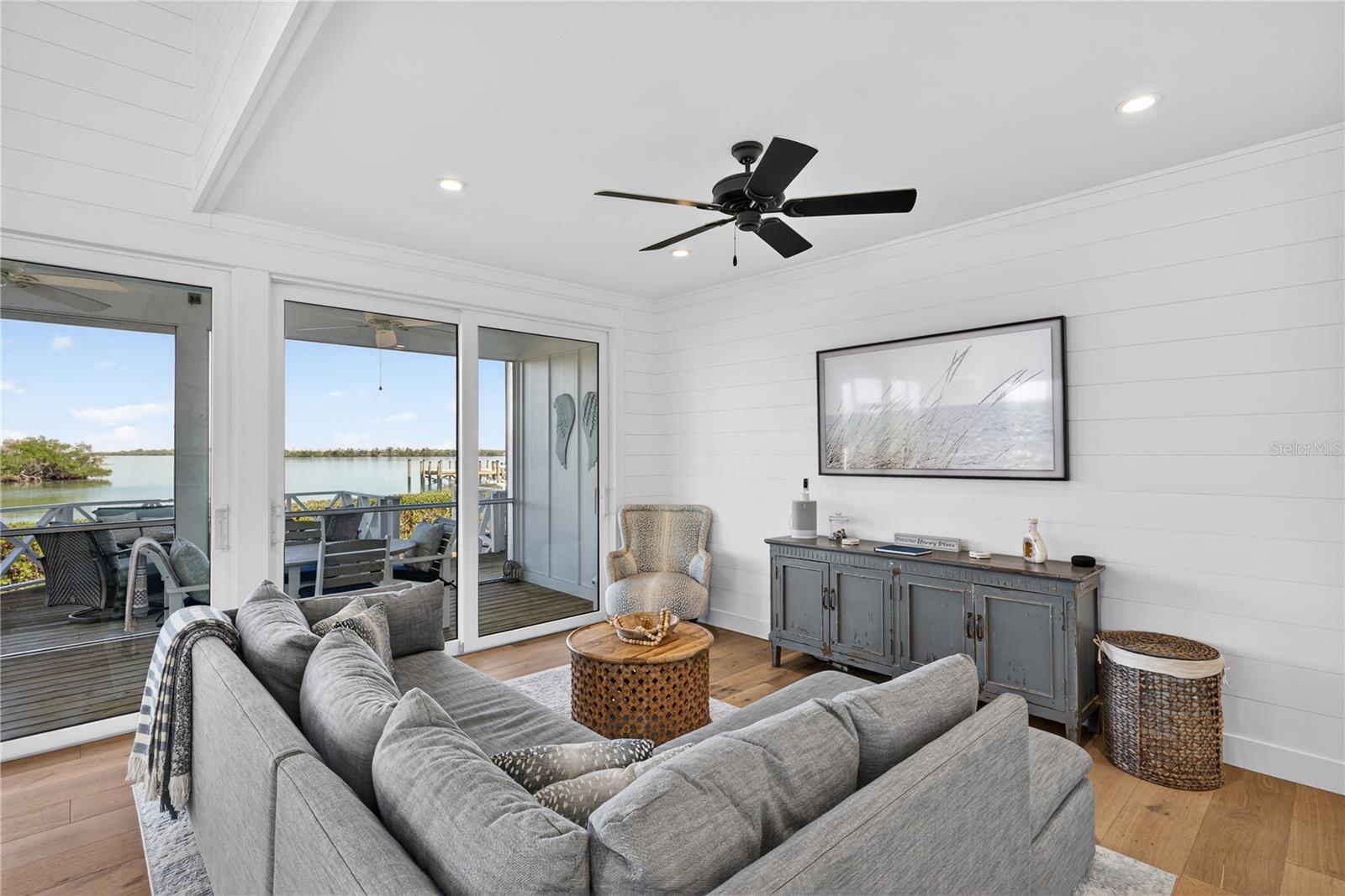 USEPPA VILLAGE - Residential