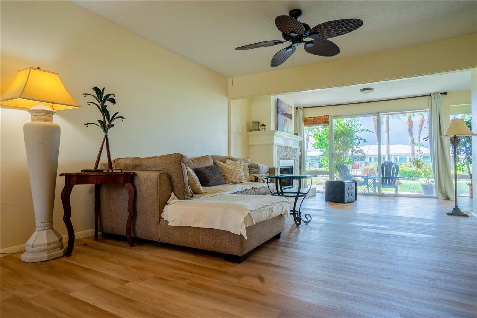 3289 FAIRHAVEN LANE 112