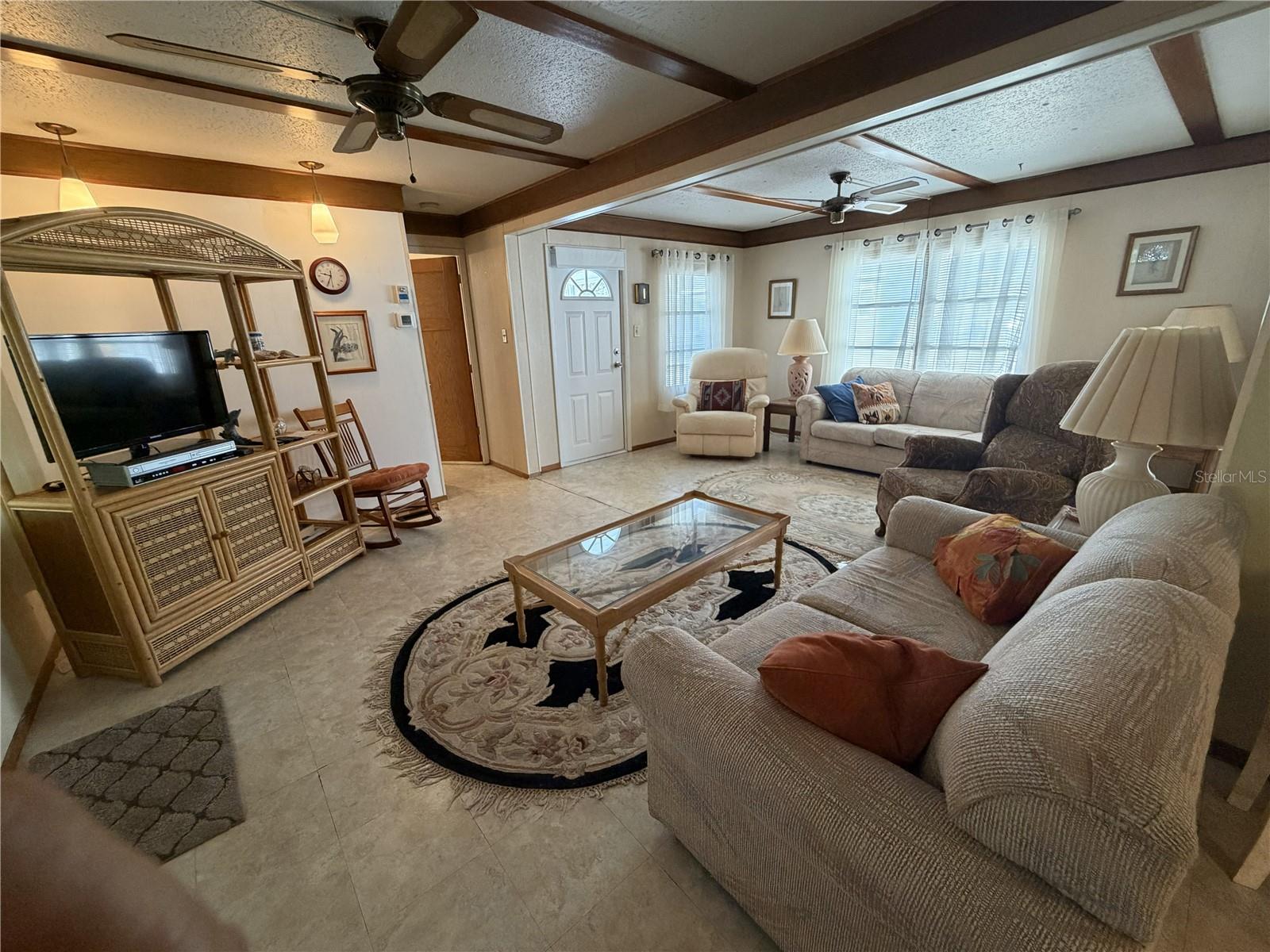 TRI-PAR ESTATES - Residential