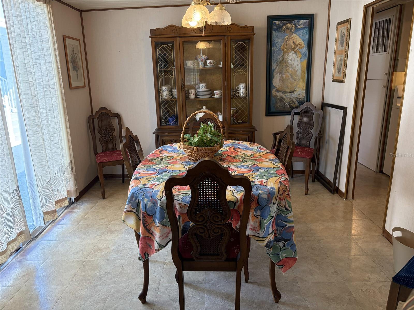 TRI-PAR ESTATES - Residential