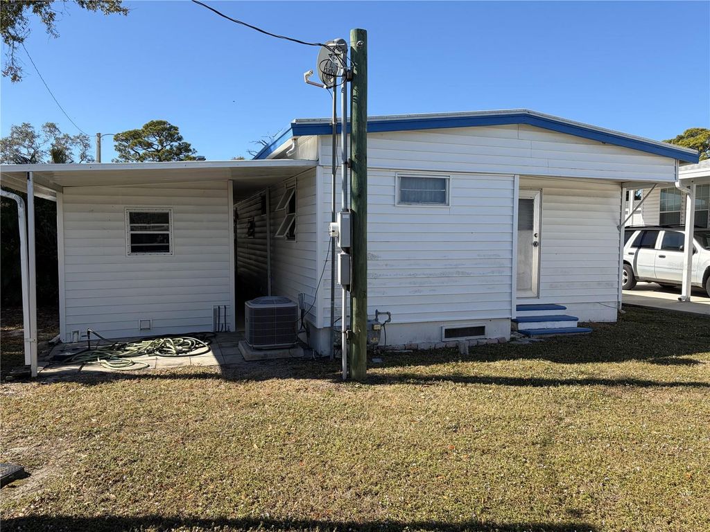 Photo of 5268 Boca Raton Avenue, Sarasota, FL 34234 (MLS # A4677665)