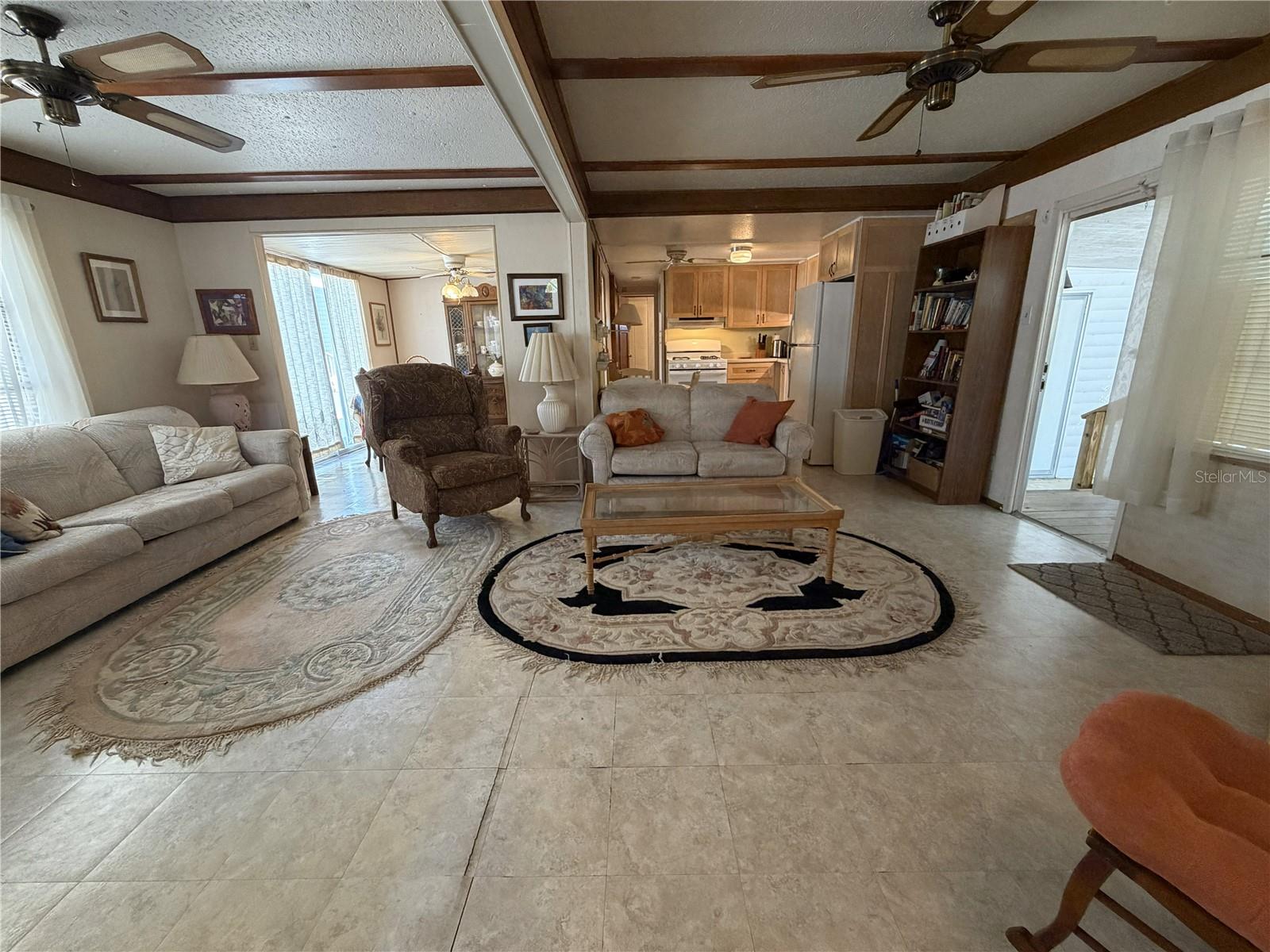 TRI-PAR ESTATES - Residential