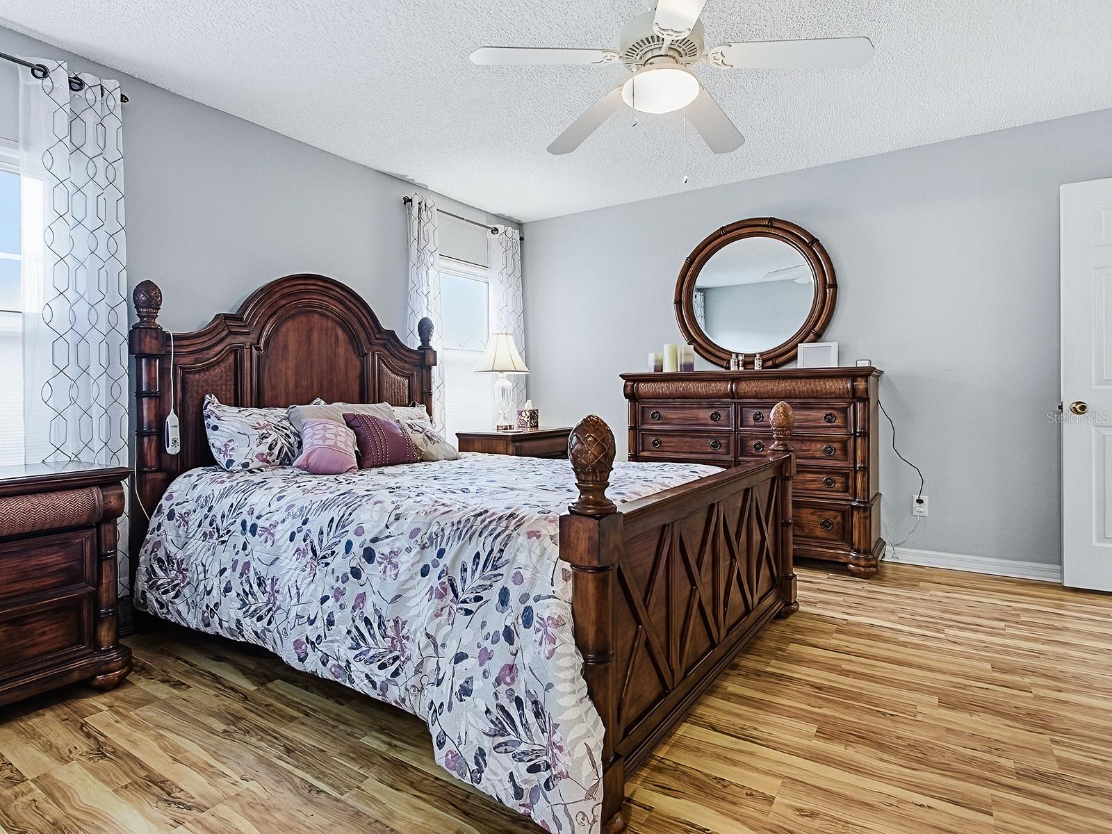 ROYAL HARBOR - Residential