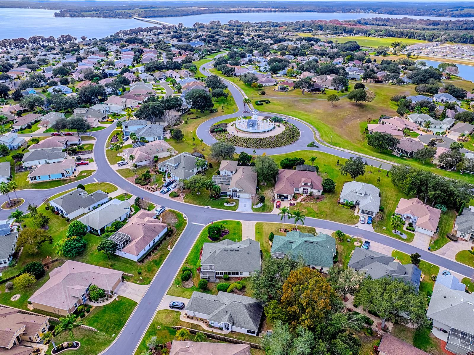 ROYAL HARBOR - Residential