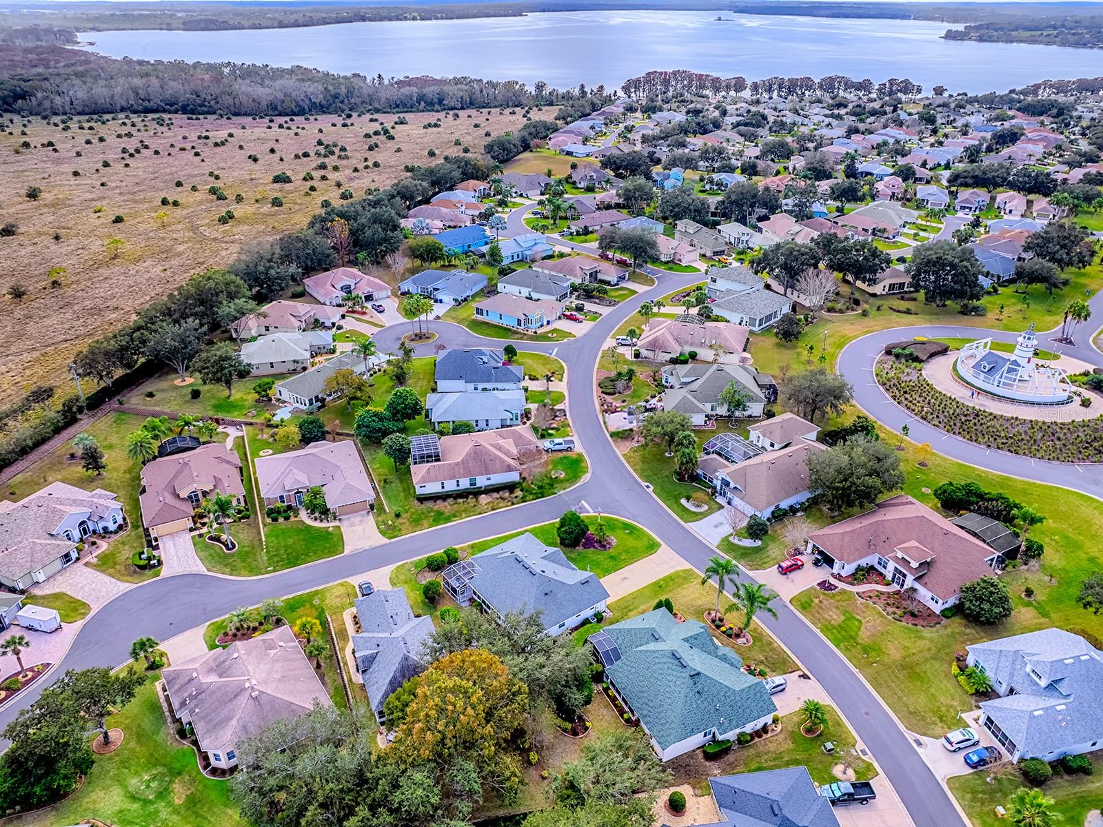 ROYAL HARBOR - Residential