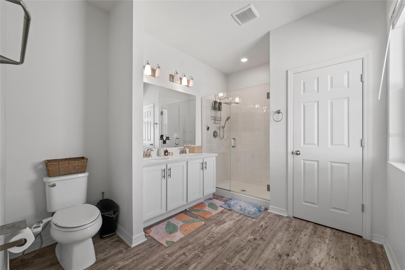 MEDFORD LAKES PH 1 - Residential