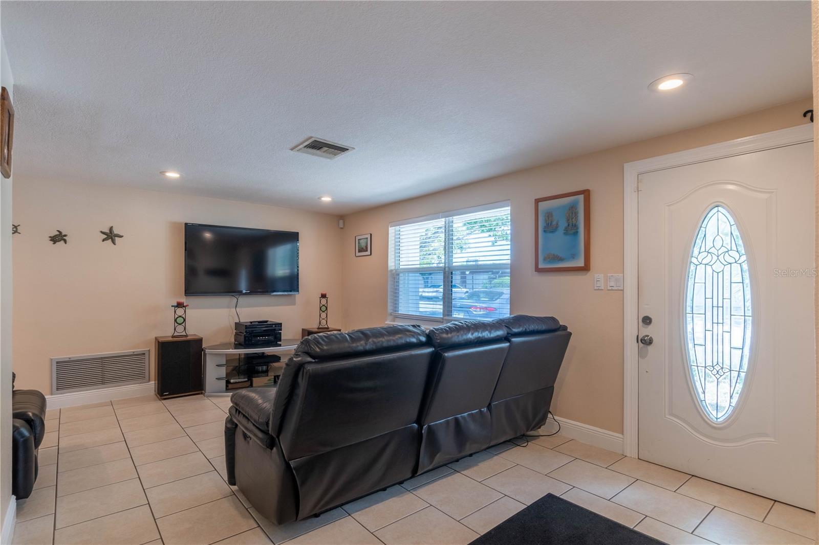 REGENCY PARK - Residential