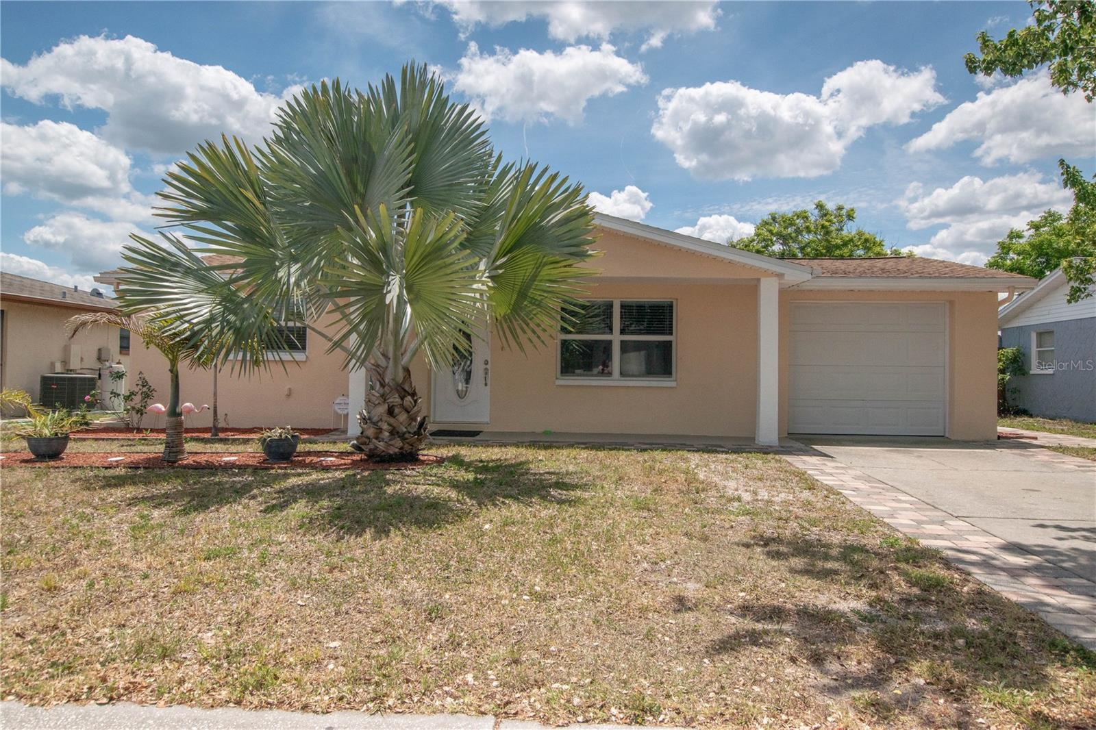 REGENCY PARK - Residential