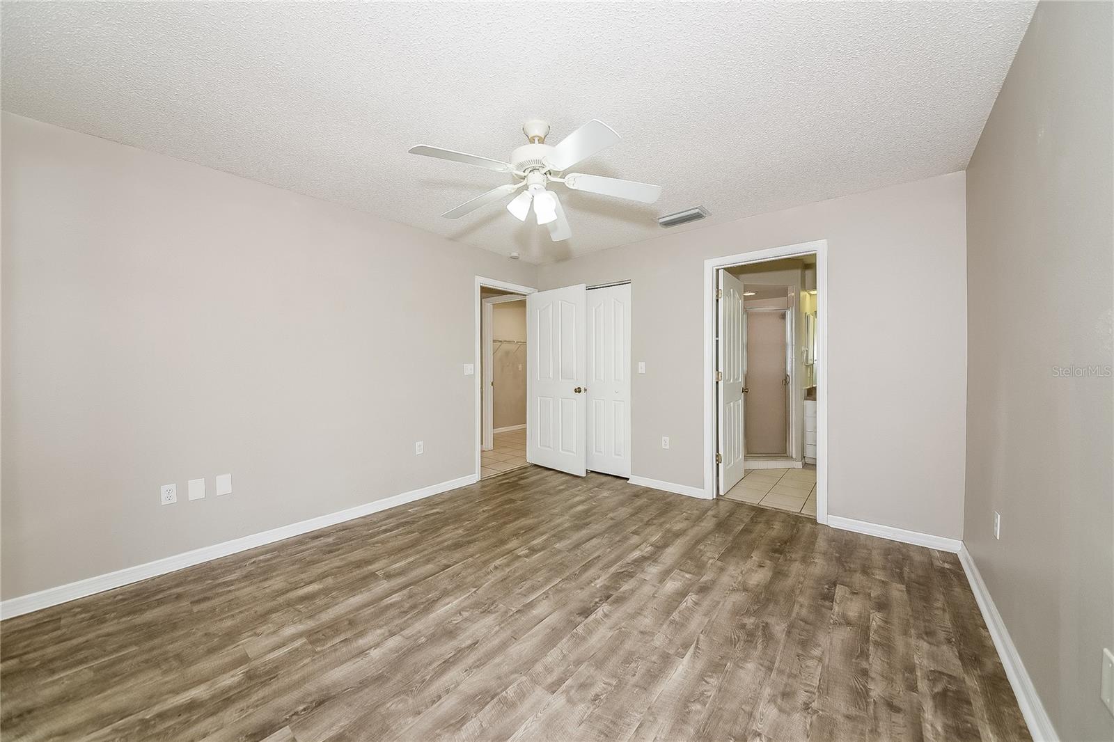 FOREST PINES - Residential Lease