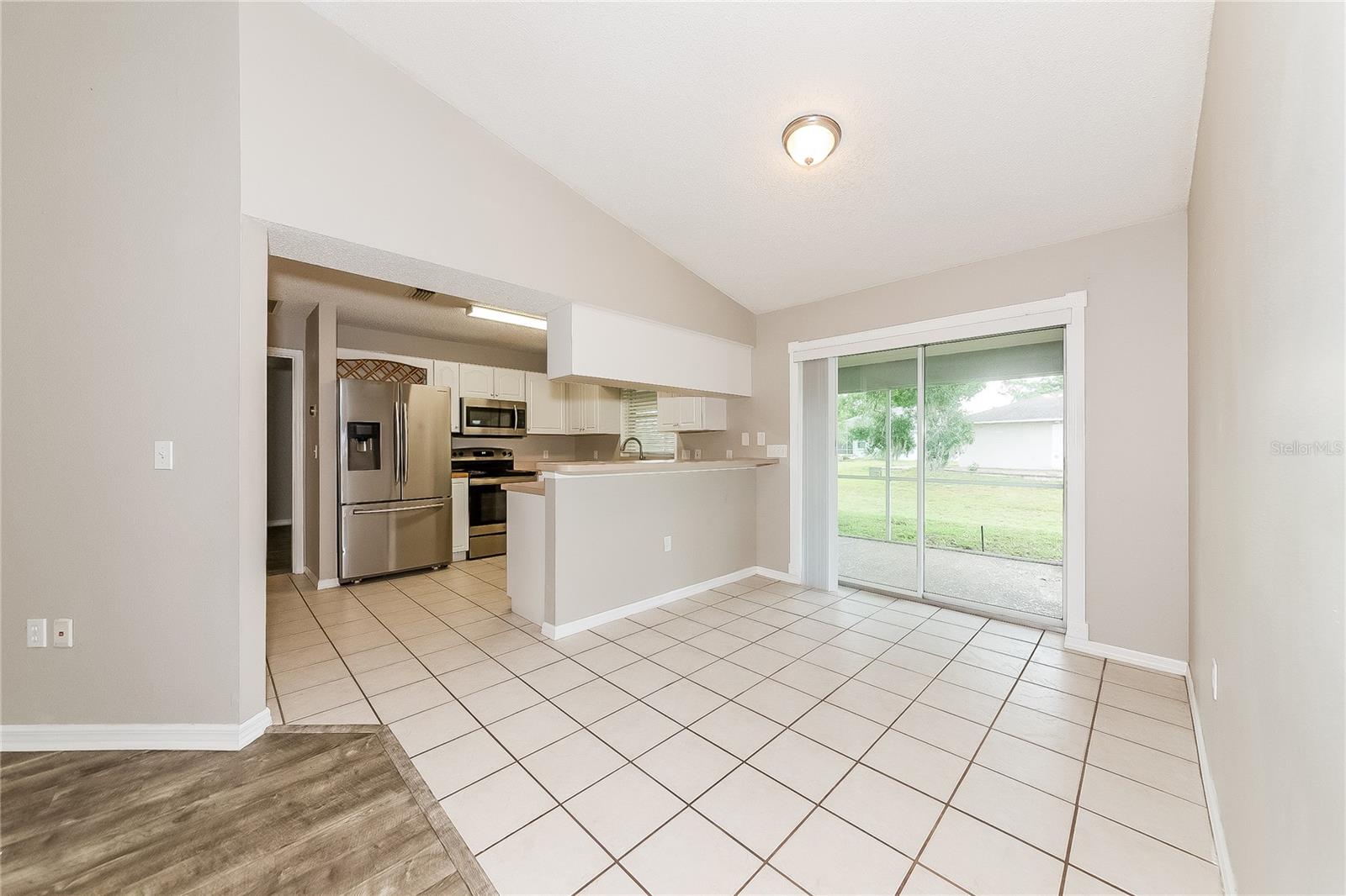 FOREST PINES - Residential Lease