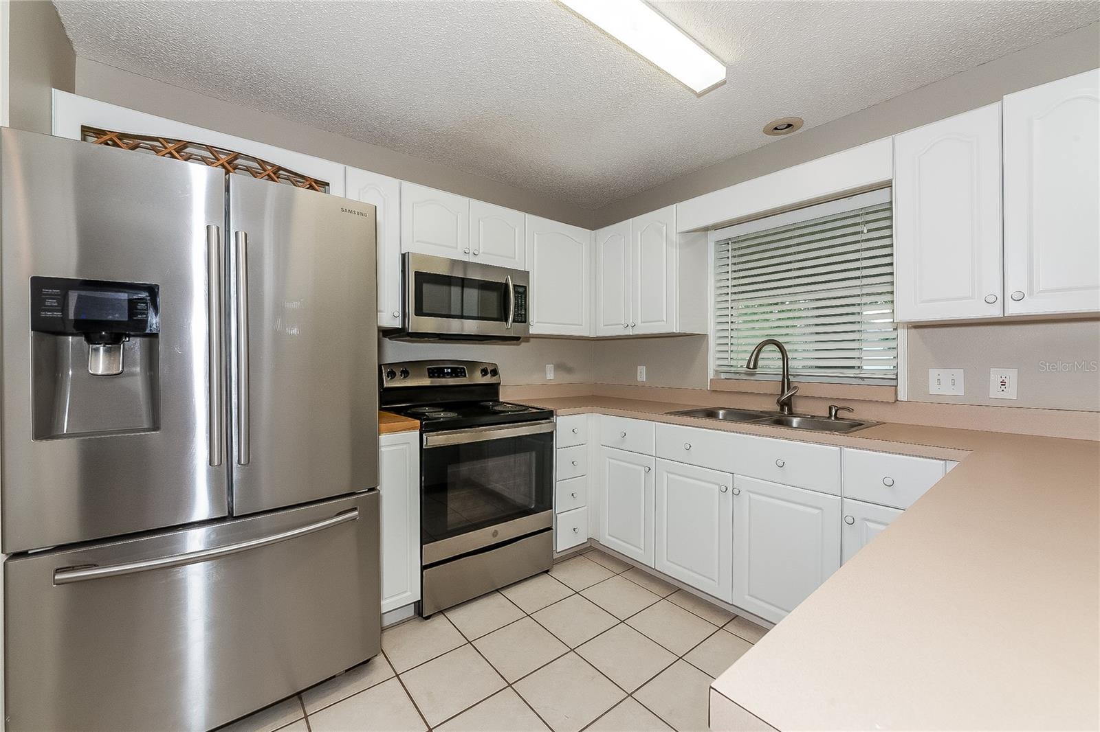 FOREST PINES - Residential Lease